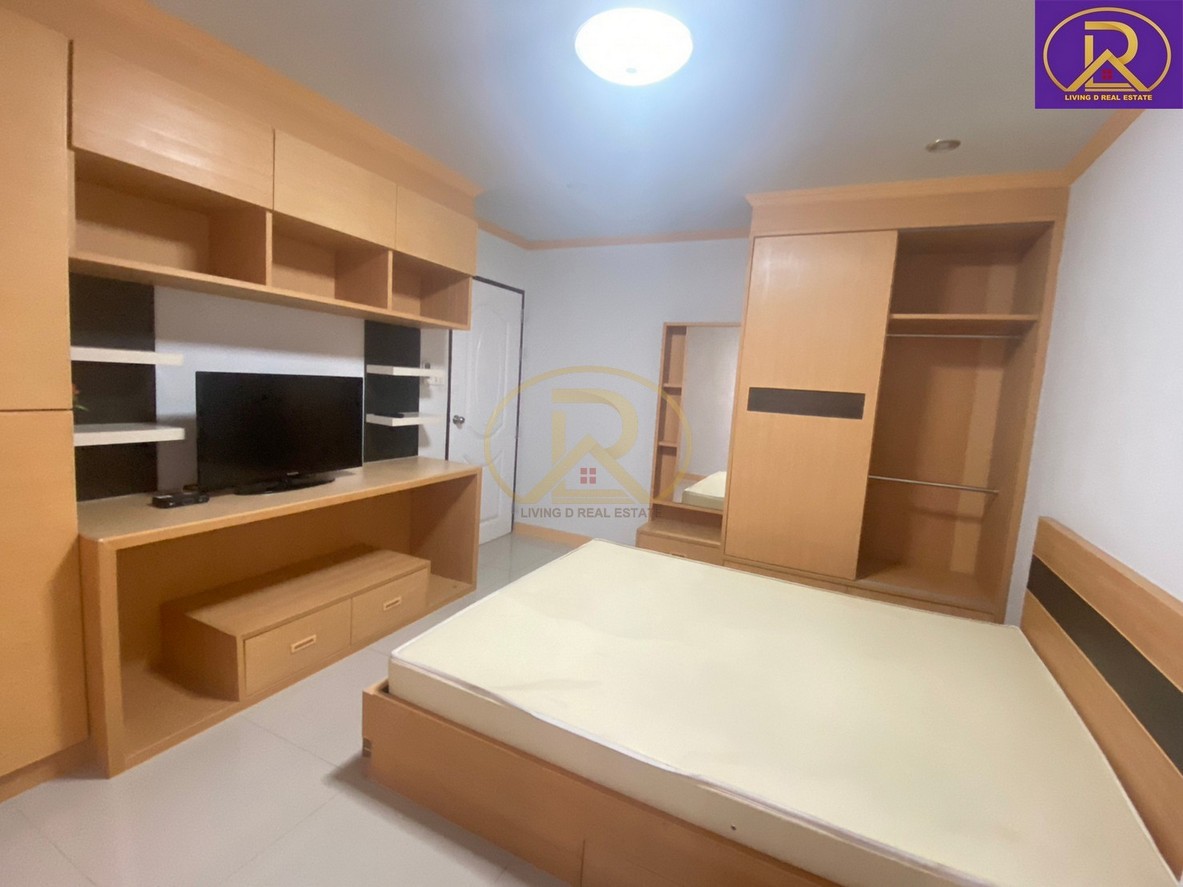 ให้เช่าบ้านเดี่ยว2ชั้น มบ.เลควัลเล่ย์บ่อวิน 3นอน 3น้ำ มีเฟอร์ หลังมุม พร้อมเข้าอยู่ ใกล้นิคมอิสเทิร์นซีบอร์ด นิคมปิ่นทอง บึง ศรีราชา ชลบุรี