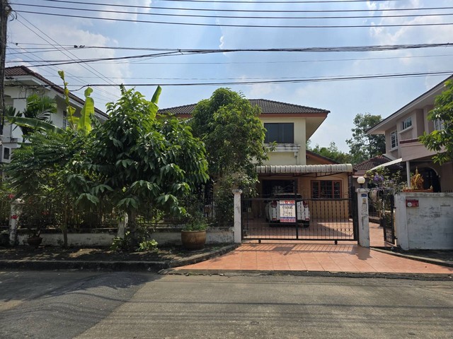 SALE ขาย บ้าน - 4300000 - 3Bedroom3BR ขนาด 56 ตารางวา 0 Ngan 0 Rai ใกล้ โรงเรียนพิชยศึกษา เป็นส่วนตัว