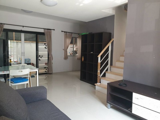 townhouse - เ ยี่ ย ม! นนทบุรี   
