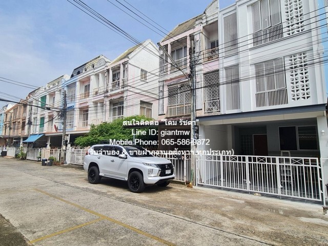 townhome ขายทาวน์โฮม 3 ชั้น (รีโนเวทแล้ว) ม.ทรัพย์หมื่นแสน ซ.นวลจันทร์ 36  3500000 THAI BAHT ไม่ไกลจาก สถานีรถไฟฟ้าสีชมพู รามอินทรา กม.6, โรงเรียนนวมินทร์ราชูทิศ และตลาดนัดเลียบทางด่วน พร้อมให้คุณได้จับจอง กรุงเทพ