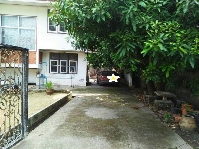 พื้นที่ดิน - area 107 sq.wa 0 Ngan 0 ไร่  12000000 BAHT. โครต-ถูก