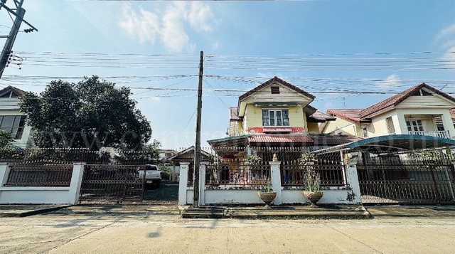 ลดราคาพิเศษ บ้านเดี่ยว 124 ตร.วา หมู่บ้านสุชา - บางบัวทอง หลังใหญ่ ทำเลดี ราคาถูก