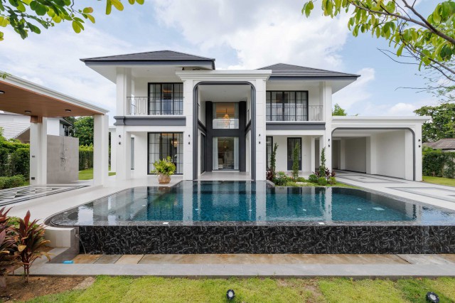 Super Luxury Pool Villa ระดับคฤหาสน์ โซนสารภี เชียงใหม่    ตำบลไชยสถาน สารภี,เชียงใหม่