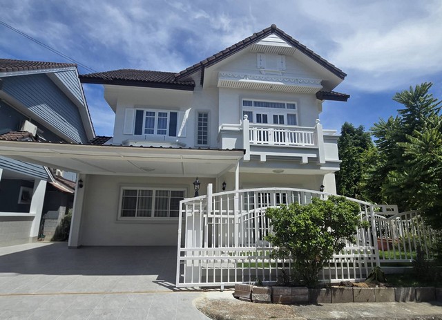 2386 ขาย บ้าน พาร์คเวย์ ชาเล่ต์ รามคำแหง 56 ตร.วา ใกล้กับ ใกล้ Big C