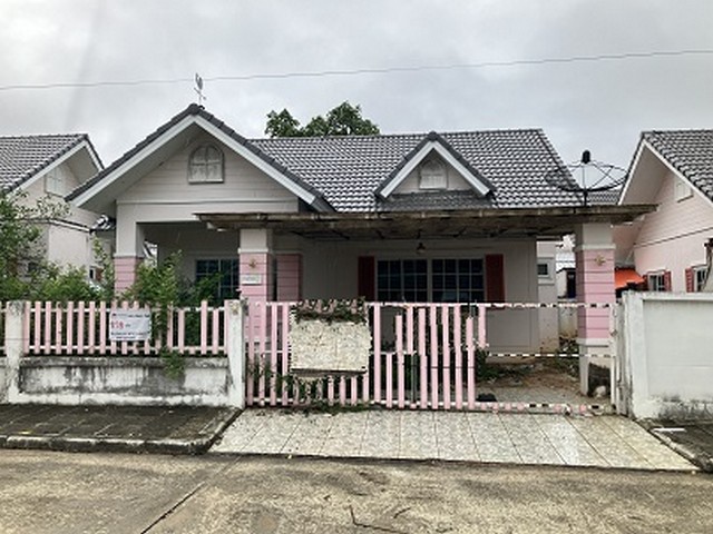 บ้านเดี่ยว หมู่บ้านวีน่า ทาวน์ ถนนลุ่มสุพรรณ-ห้วยปราบ อำเภอปลวกแดง จังหวัดระยอง