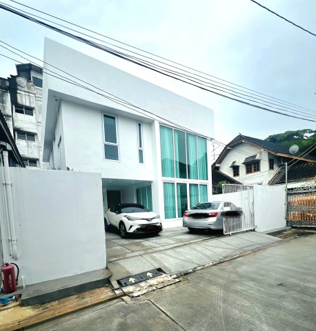ขายด่วน บ้านเดี่ยว 2 ชั้น ซอย รัชดา 32 บ้านรีโนเวทใหม่ Minimal style ตกแต่งพร้อมเข้าอยู่ #ใกล้MRTลาดพร้าว