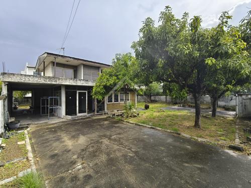 BHL1322 บ้านเดี่ยว 2 ชั้น หมู่บ้าน ประชานิเวศน์ 2 ท่าทราย (ขายตามสภาพ)
