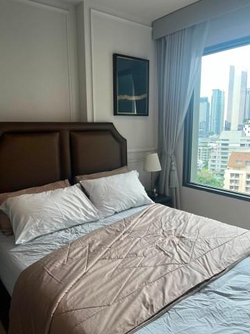 Life One Wireless Convenient Secure 17th Floor BTS PloenChit