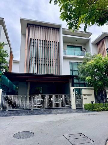 2376 ขาย บ้าน  Park Avenue Private กรุงเทพกรีฑา 35000000 บาท ใกล้กับ The Park Community Mall