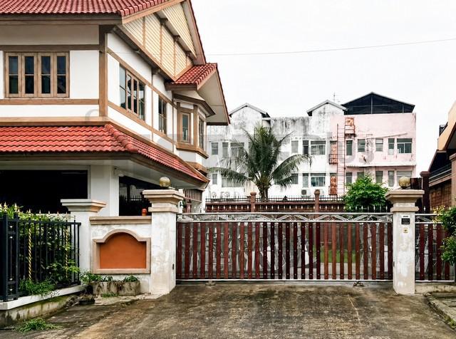 บ้านเดี่ยว หมู่บ้าน ลัด ดา รมย์ ราชพฤกษ์ รัตนาธิเบศร์ |บ้าน นนทบุรี
