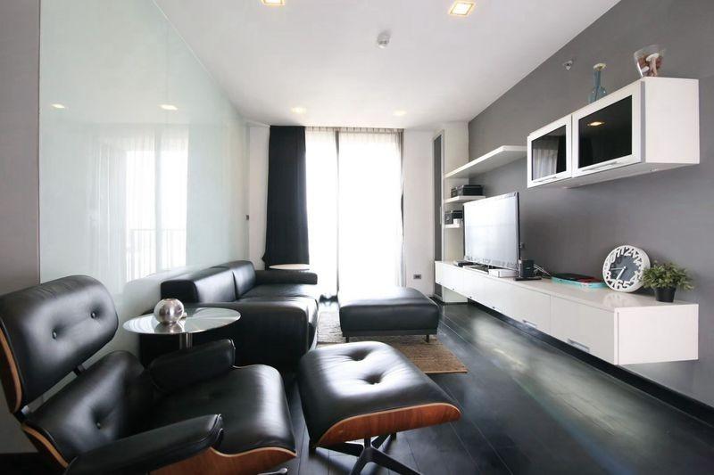 ขายด่วนคอนโดสุขุมวิท The Alcove Thonglor ทองหล่อ 10 ชั้น 11 เฟอร์นิเจอร์ เครื่องใช้ไฟฟ้าครบ ใกล้ BTS เอกมัย
