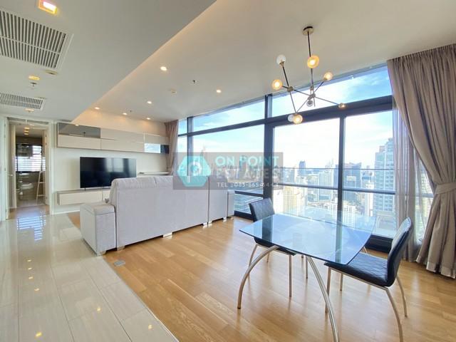 Circle Living Prototype 2 Bedrooms 2 Bathrooms for Rent (A646)