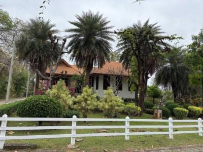 ขายบ้านสวยพร้อมที่ดิน 353 ตร.ว. บรรยากาศดี โอบล้อมด้วยธรรมชาติ อ.บ้านไร่ จ.อุทัยธานี ✨