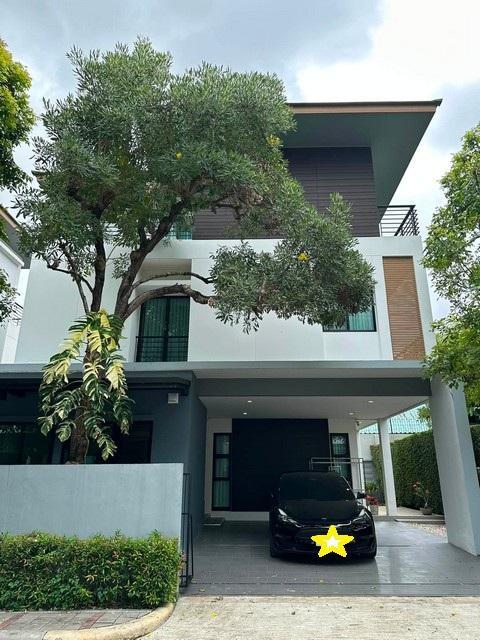 ให้เช่าบ้านเดี่ยว 3 ชั้น 54 ตร.ว. หมู่บ้านลุมพินี สวนหลวง ถนนเฉลิมพระเกียรติ ร.9
