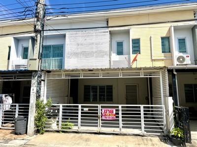 ไทป์บ้าน 2 จอดรถราคานี้หาไม่ได้แล้ว! ขายทาวน์โฮม เดอะคอนเนค 22 รามอินทรา-มีนบุรี (ดอกเบี้ยพิเศษ)