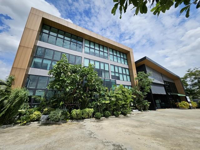 ขาย อาคารสำนักงาน ลำลูกกา คลอง 5 ขนาด 1 ไร่ 1 งาน อาคาร 1,000 ตร.ม. พร้อมโกดัง 300 ตร.ม.  พร้อมที่จอดรถกว่า 20 คัน 58,000,000 บาท