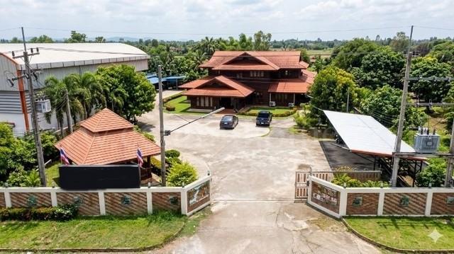 บ้านเดี่ยว ทรงไทยล้านนา พร้อมโกดังและออฟฟิศระยอง ถูกสุดในระยอง