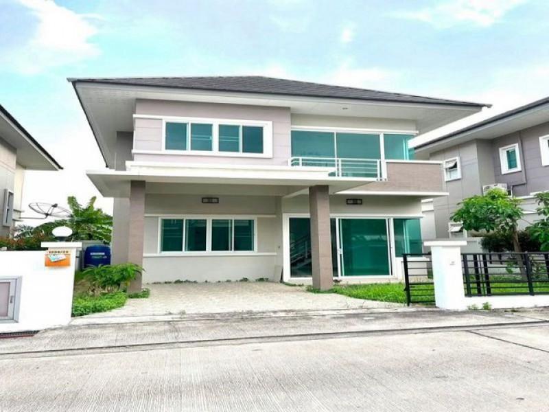 ให้เช่า - รีโนเวทใหม่ เครื่องใช้ไฟฟ้าครบ บ้านเดี่ยว 2 ชั้น โซกู๊ด วิลเลจ บ่อวิน TP-H2491