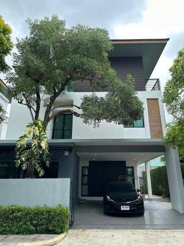 บ้านเดี่ยว 3 ชั้น หลังใหญ่ ทำเลดี – หมู่บ้านลุมพินี สวนหลวง ร.9