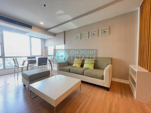The Trendy Condominium 2 Bedrooms 2 Bathrooms for Rent (A2832)