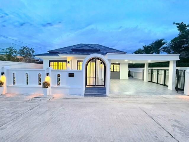 🏘️HOT DEAL!ขายบ้านพูลวิลล่า หมู่บ้านพัทยาทรอปิคอล 2 |  เฟอร์นิเจอร์ครบ พร้อมเข้าอยู่ | สนใจ@sacondo