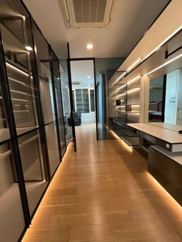 ขาย บ้านเดี่ยว หมู่บ้านวีเว่ เอกมัย รามอินทรา ซอยโยธินพัฒนา 3  ใกล้เซ็นทรัลอีสวิลล์ ย่านโยธินพัฒนา 095-164-2956  AV