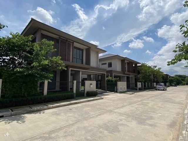 HR 10518 ให้เช่า ขายบ้านเดี่ยว 2 ชั้น 4 ห้องนอน บุราสิริ กรุงเทพกรีฑา หัวหมาก บางกะปิ