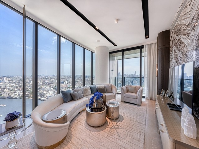 Luxury Riverside 2BR For Rent at Banyan Tree Residences Bangkok