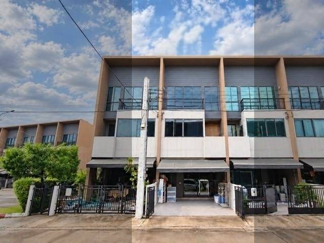 ขายหมู่บ้าน บ้านกลางเมือง ลาดพร้าว-เสรีไทย ทาวน์โฮมแนวคิดใหม่ เพื่อครอบครัวสมัยใหม่ พื้นที่ที่เน้นฟังก์ชันที่ใช้งานได้จริง
