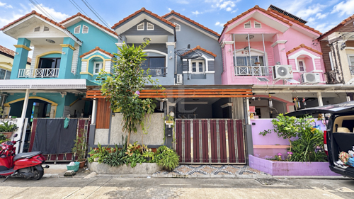BHL1377 ทาวน์เฮ้าส์ หมู่บ้าน ศิลปการ พาร์ค 5 นนทบุรี  ใกล้รถไฟฟ้า คลองบางไผ่